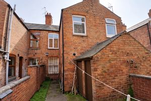 Photo 8- click for photo gallery